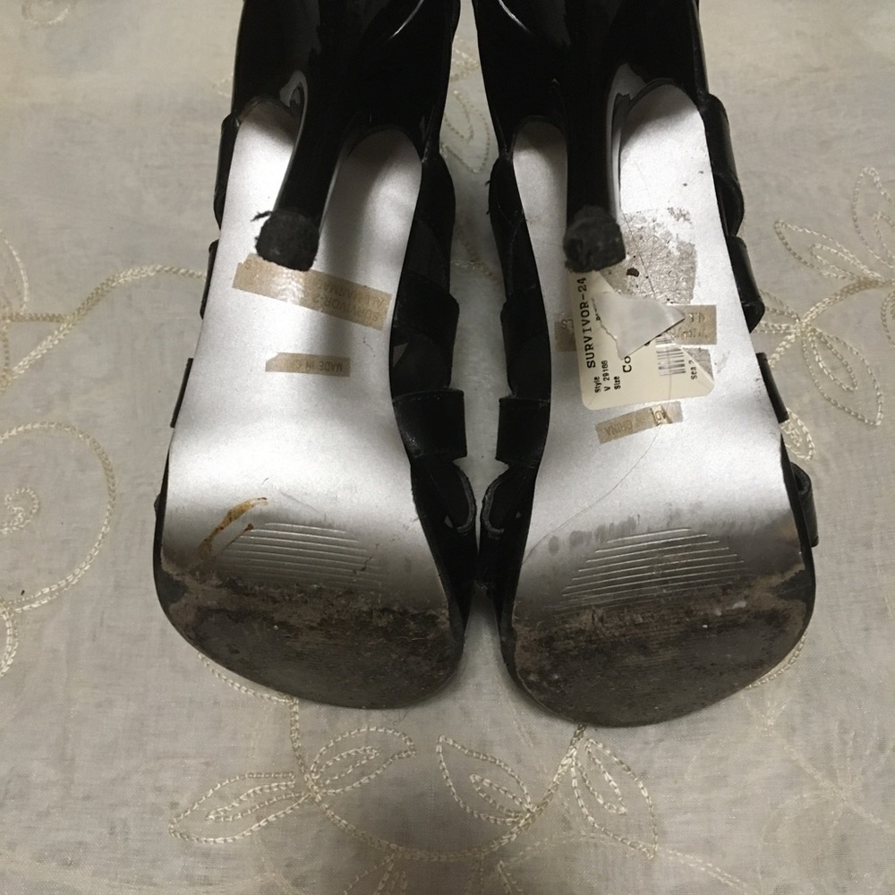 Shoes - Picture 5 of 5